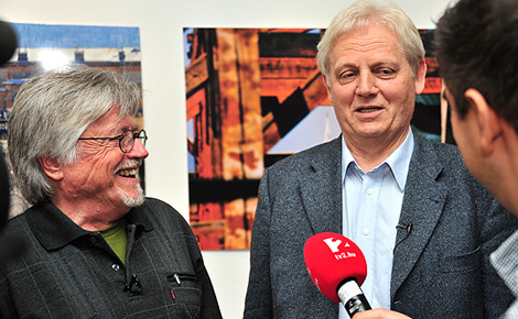  Tarlós István és  Szörényi Levente együtt tekintette meg a felújítás alatt lévő Várkert Bazárt